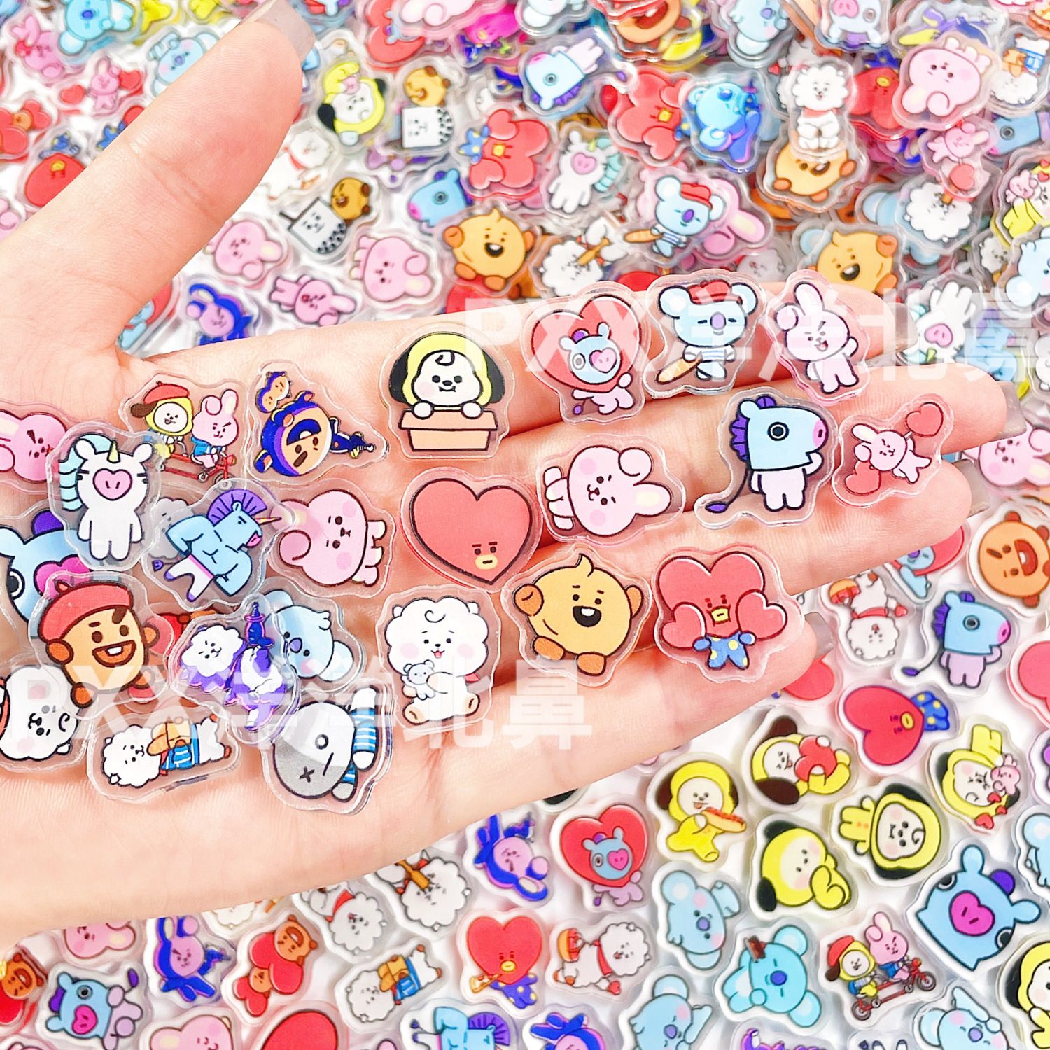 100 piezas BT21 BTS de acrílic - Cosplay Material For Prop reseña y precio